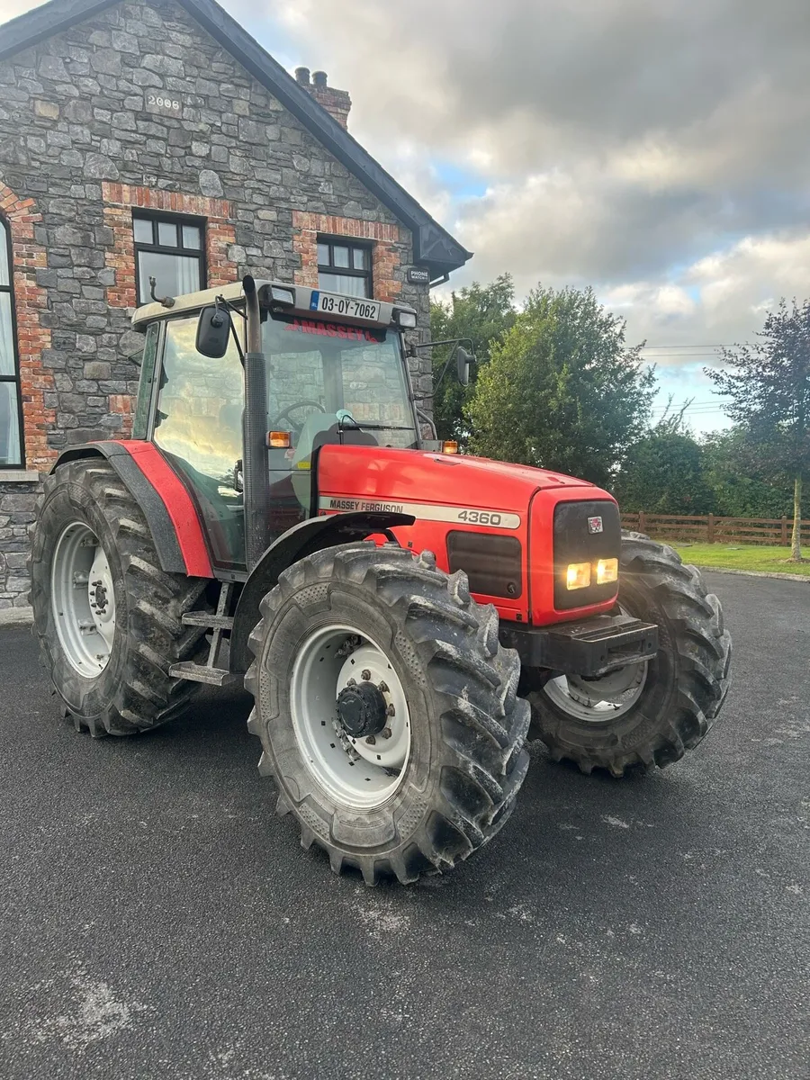 Massey 4360 - Image 1