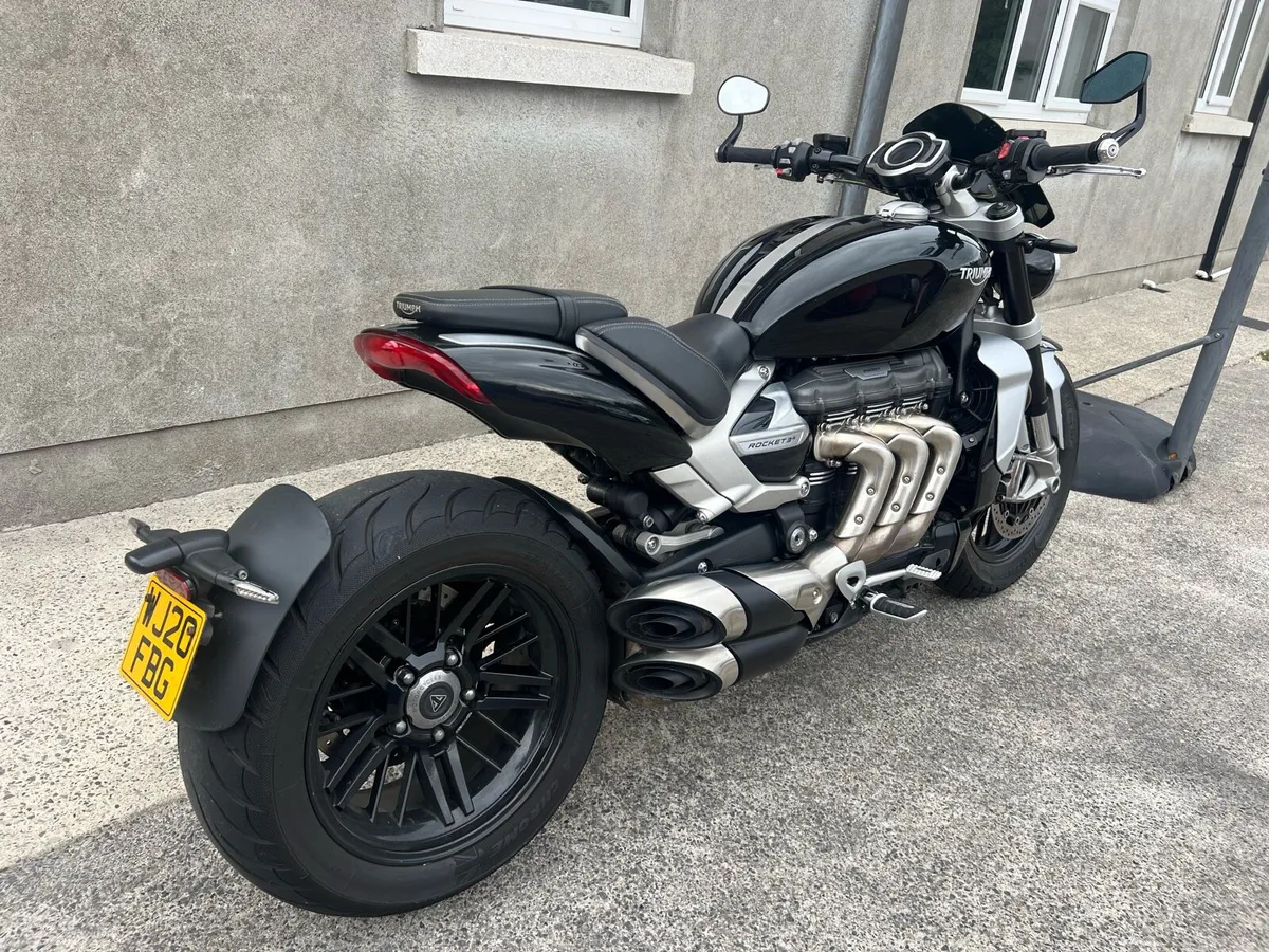 Triumph Rocket 3R - Image 3