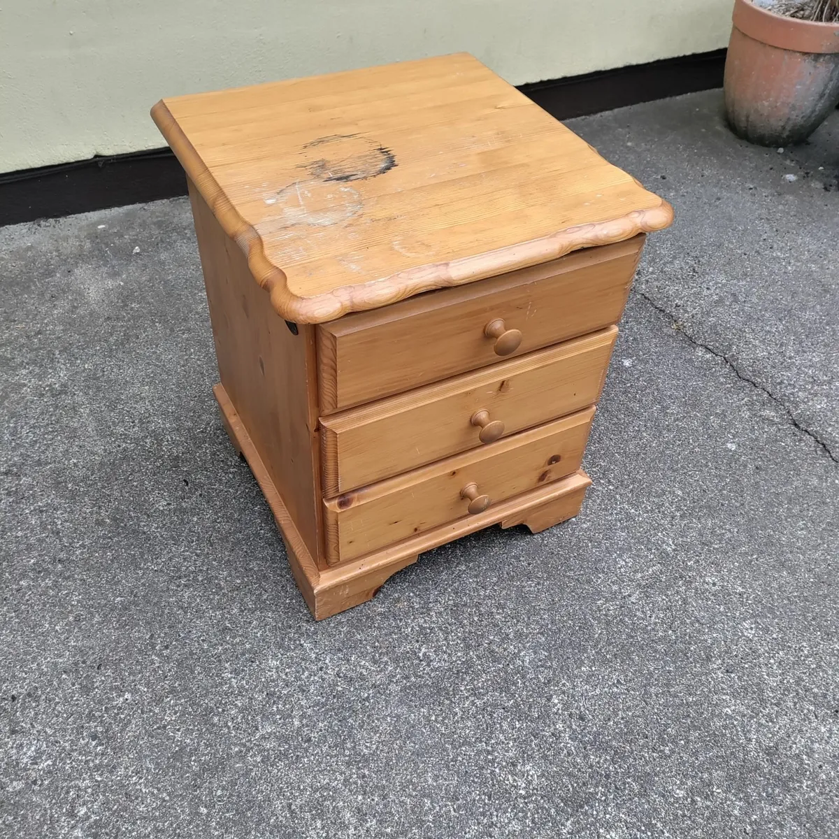 Bedside locker - Image 1