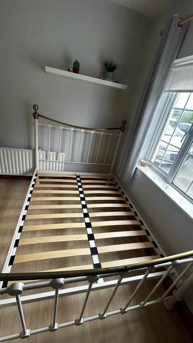 Bed frame - Image 2