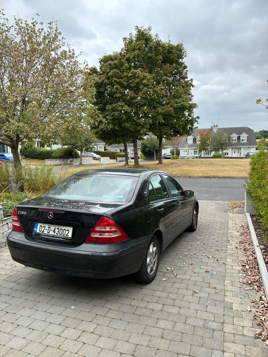 Mercedes C180 - Image 2