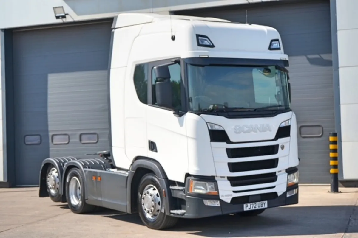 2023 SCANIA R450 6X2 WITH REAR LIFT AXLE - Image 1
