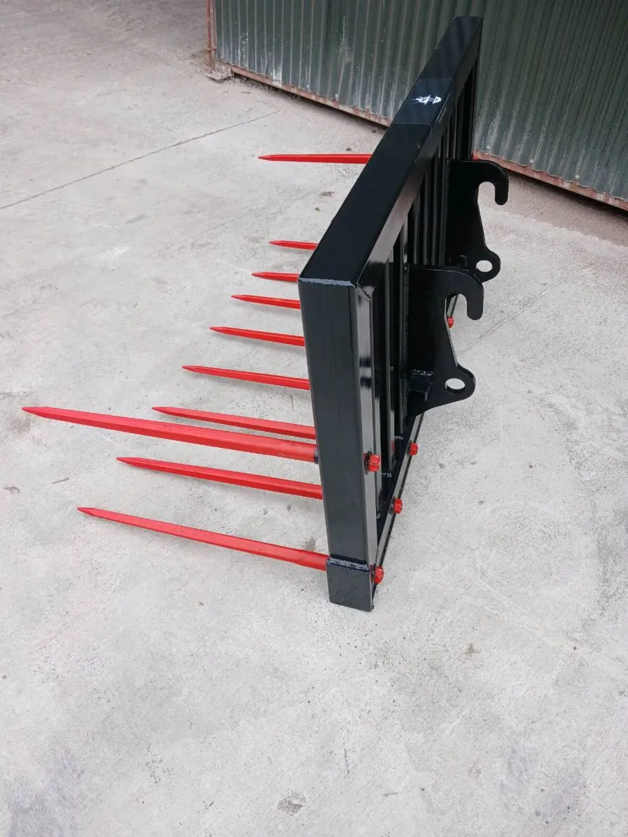 Pinnacle Fabrication Dung Fork - Image 2