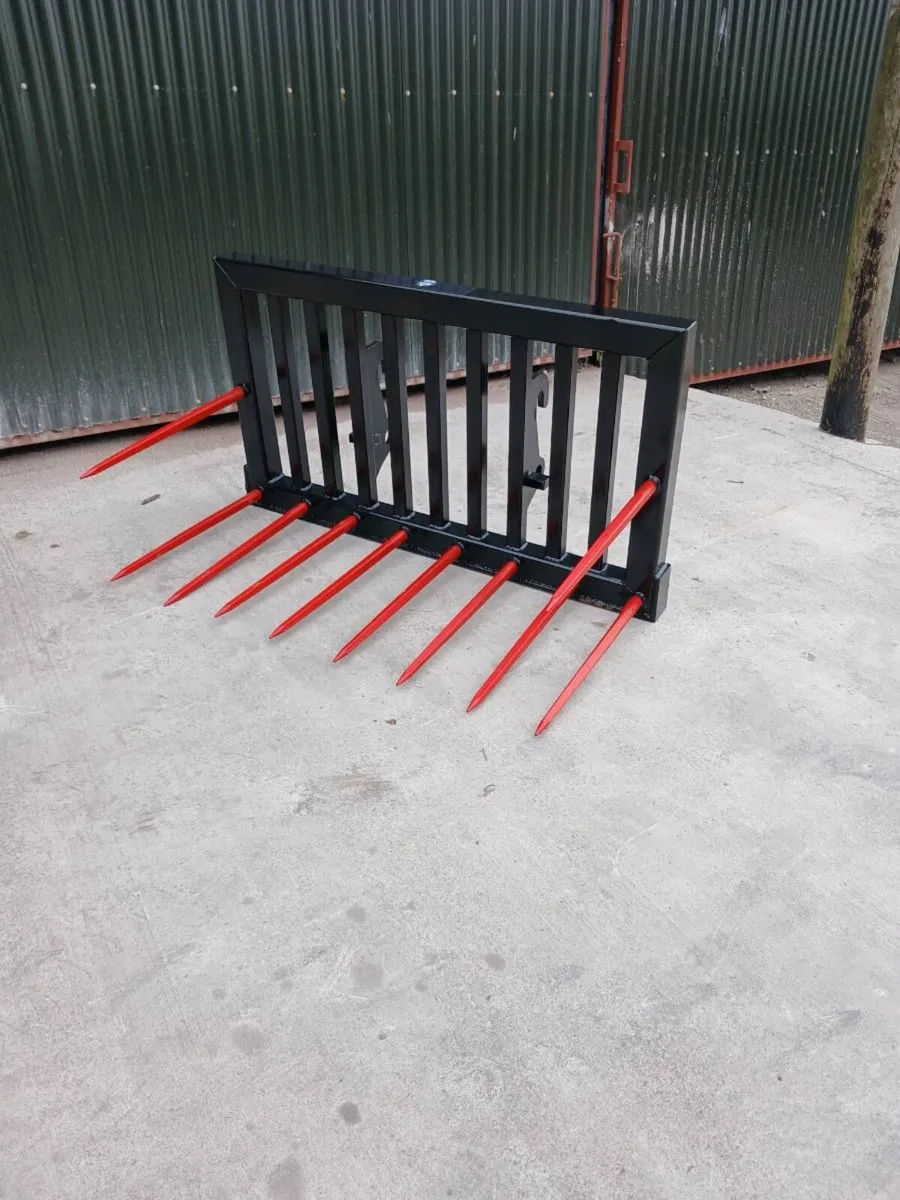 Pinnacle Fabrication Dung Fork - Image 1