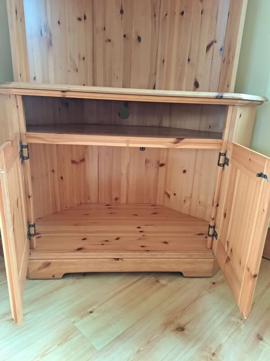 Pine Corner Dresser - Image 3