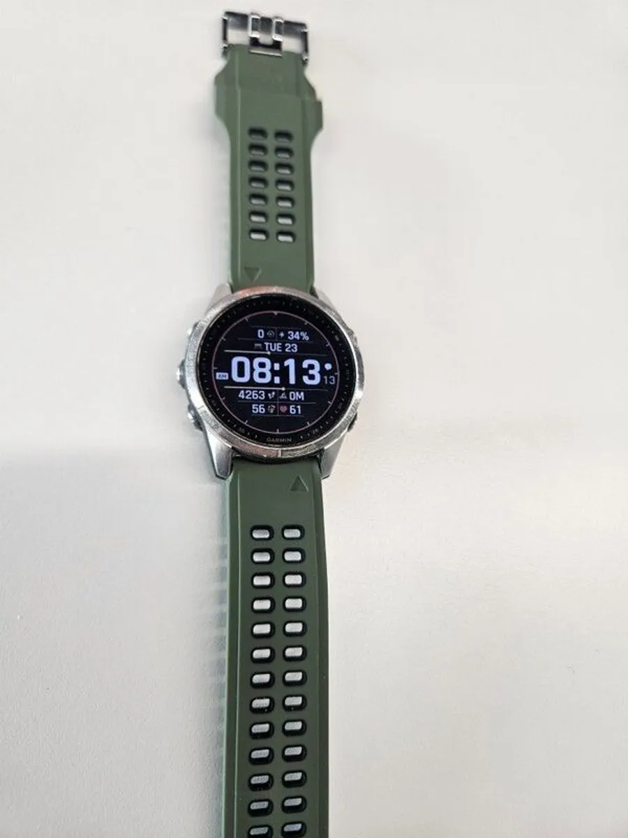 Price drop  Garmin Fenix 7s with AMOLED Touchscreen and Warranty - Image 4
