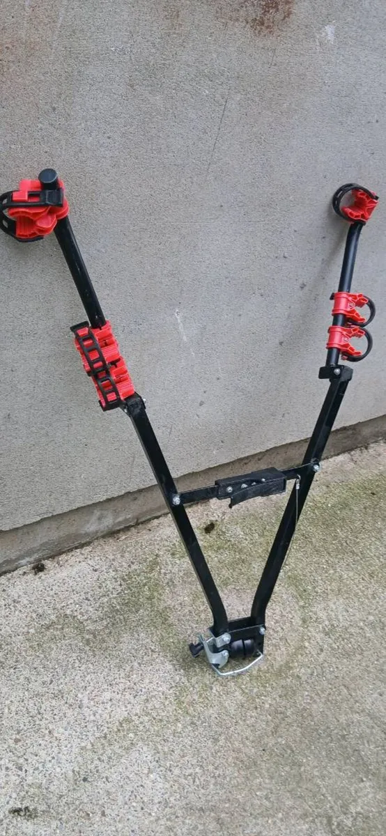 Car 3 bike carrier - Image 1