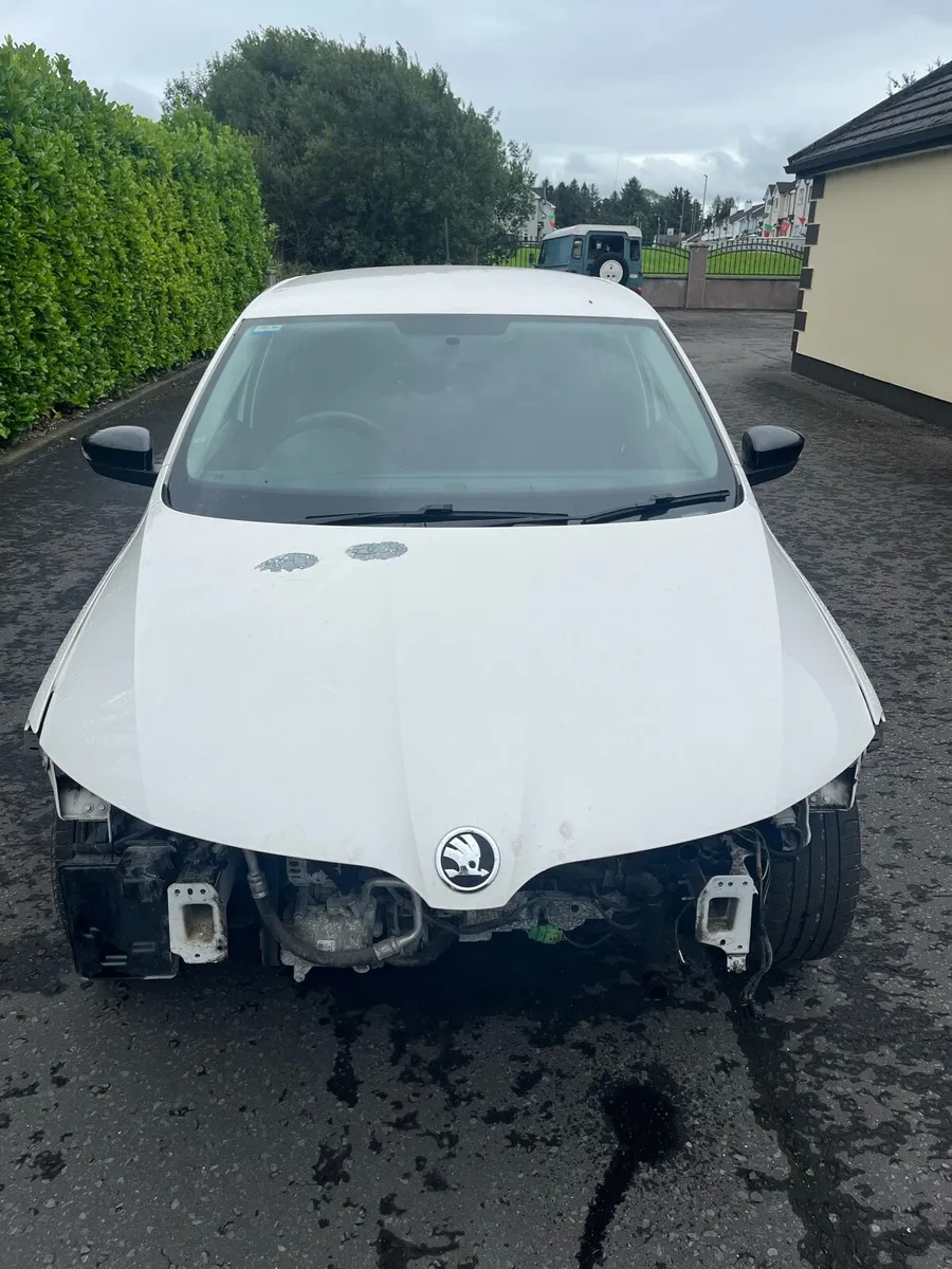 Skoda rapid sport 162 for breaking - Image 4