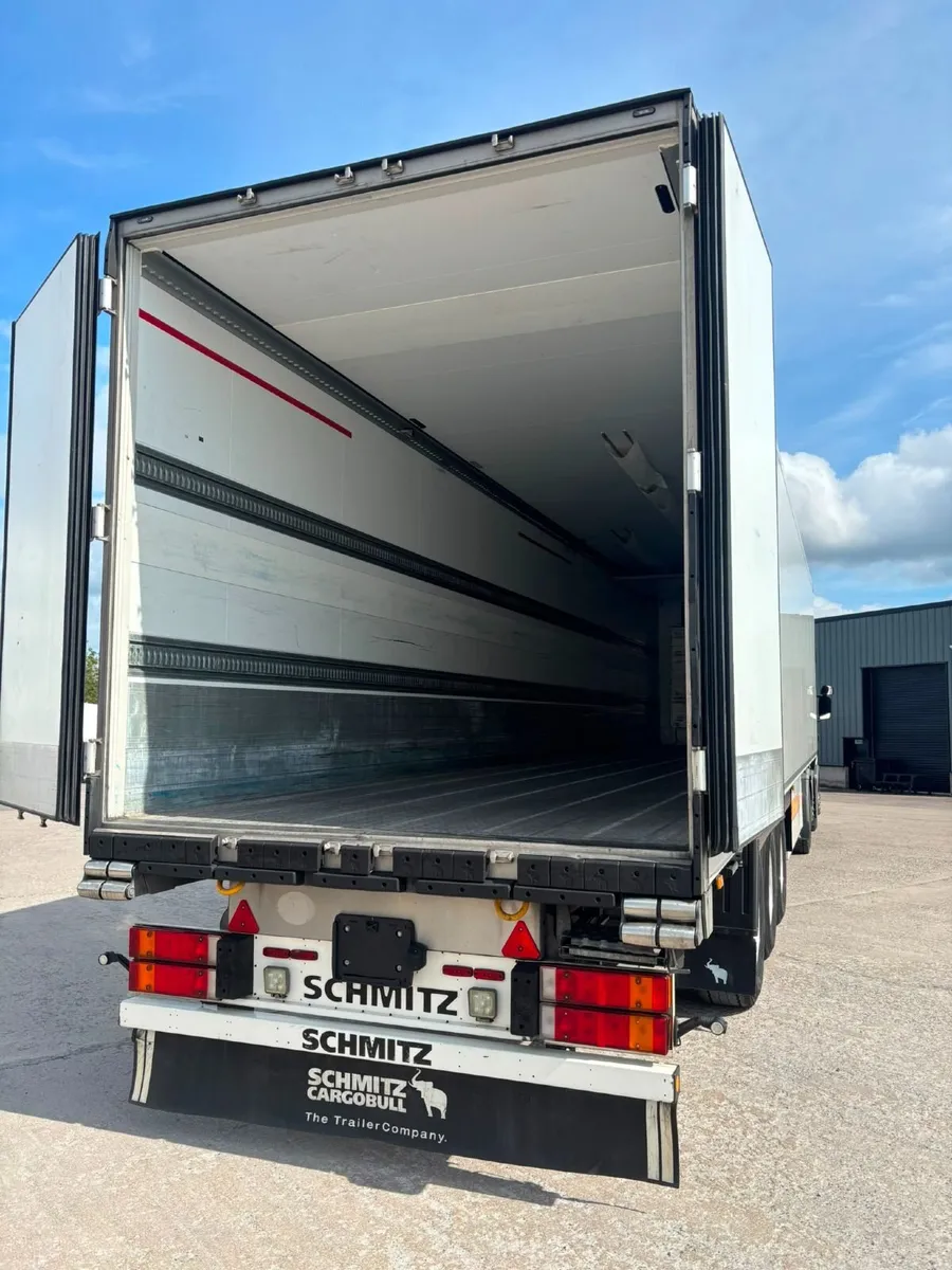 2020 Schmitz thermoking fridge box trailer - Image 4