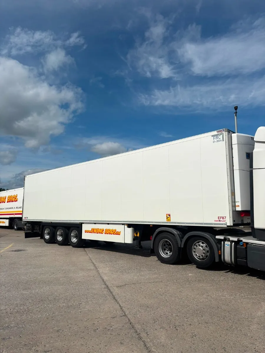 2020 Schmitz thermoking fridge box trailer - Image 2