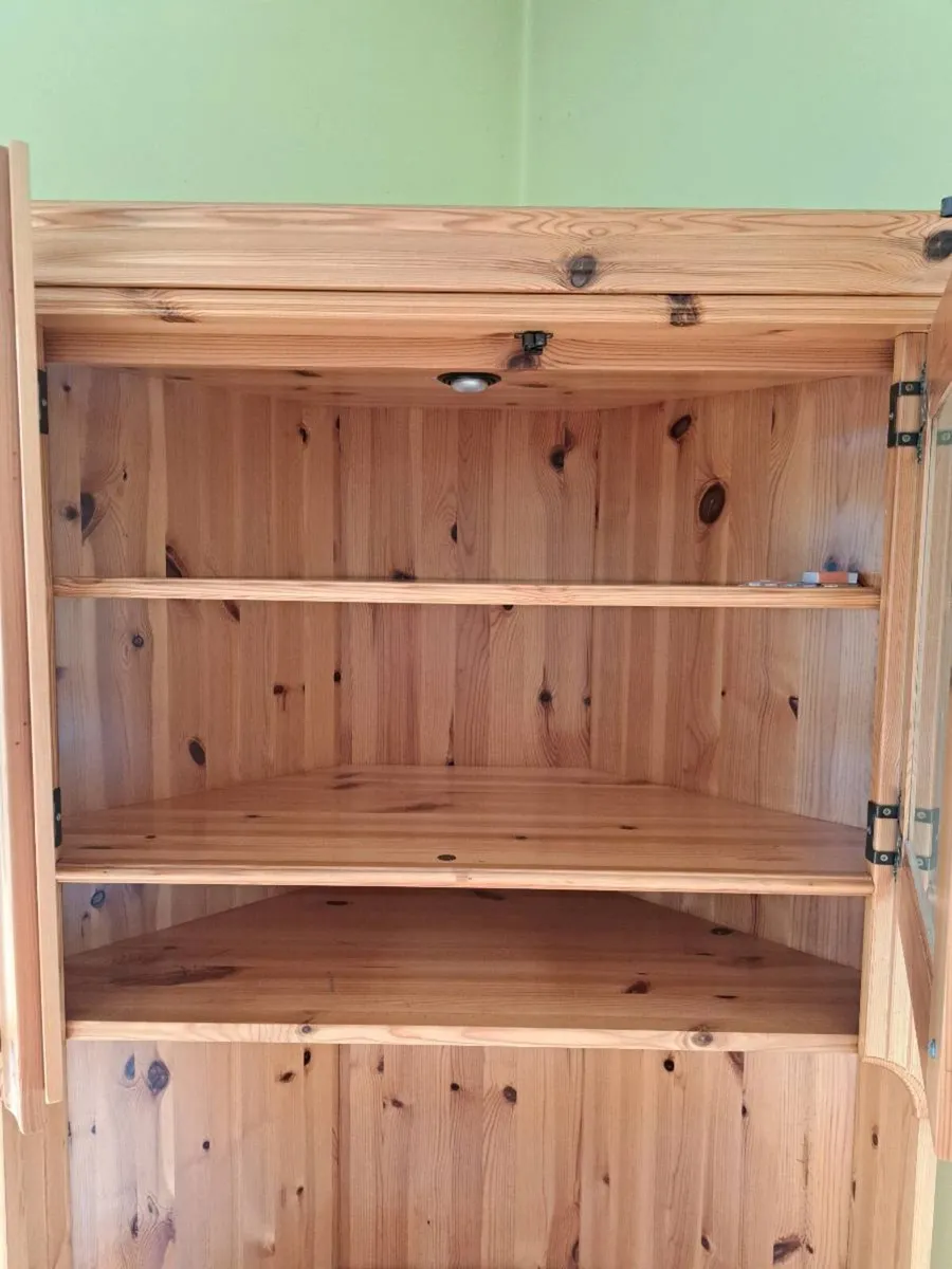 Pine Corner Dresser - Image 2