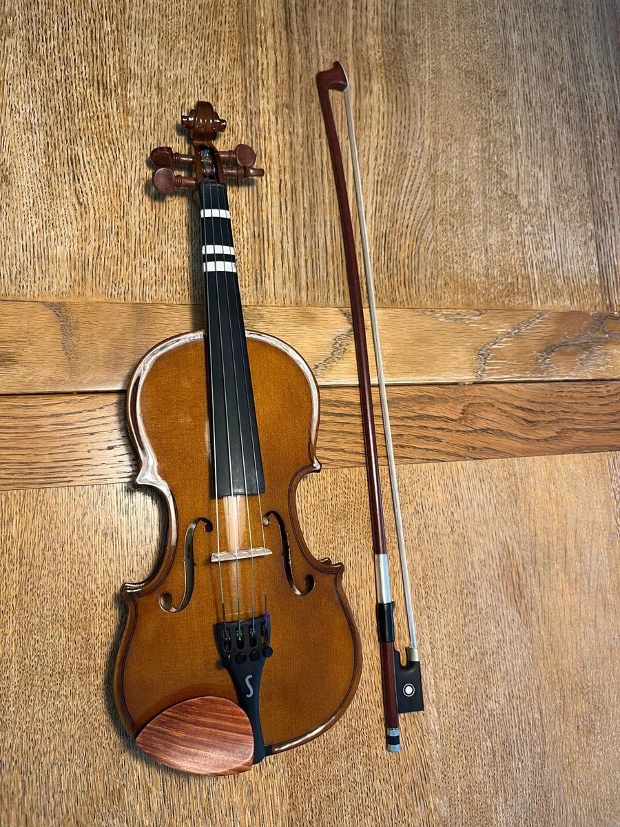 1/8 Size Child’s Violin / Fiddle - Image 1