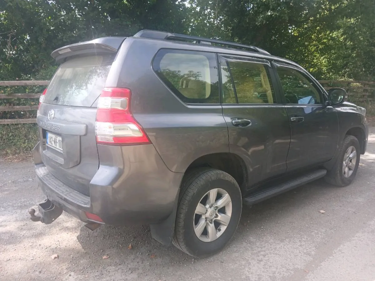 Toyota Landcruiser - Image 3