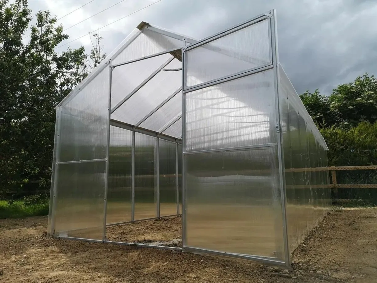 SALE 15% Titan House Polycarbonate Greenhouse - Image 1