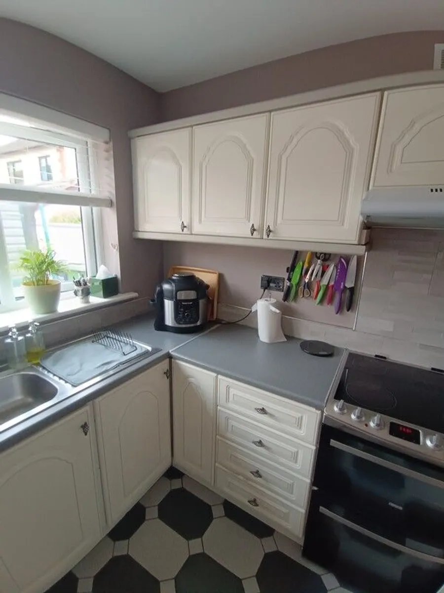Kitchen full - Image 4