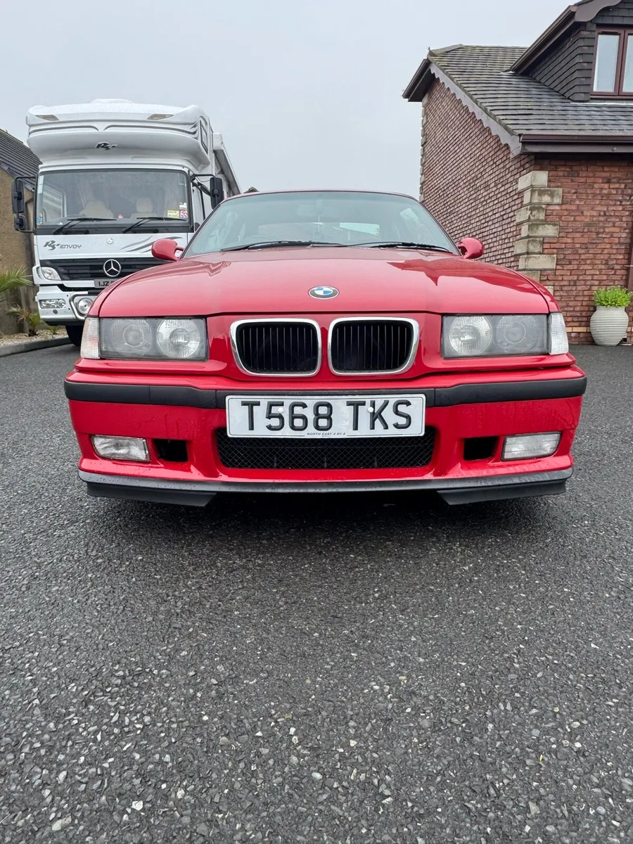 BMW M3 GT2 EVO - Image 2