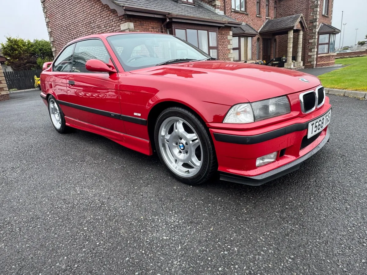 BMW M3 GT2 EVO - Image 3