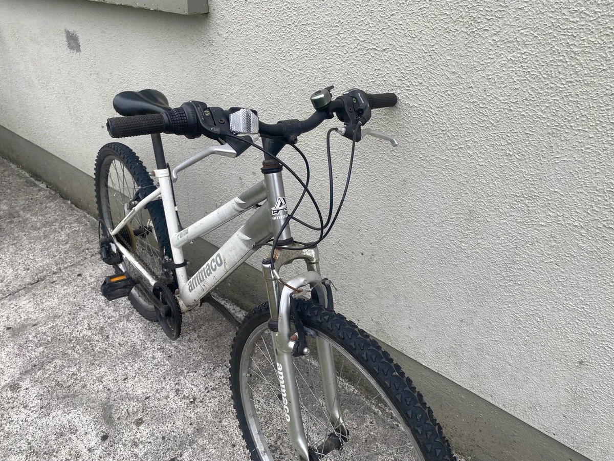 Ammaco Mountain Bike – White/Silver - Image 2