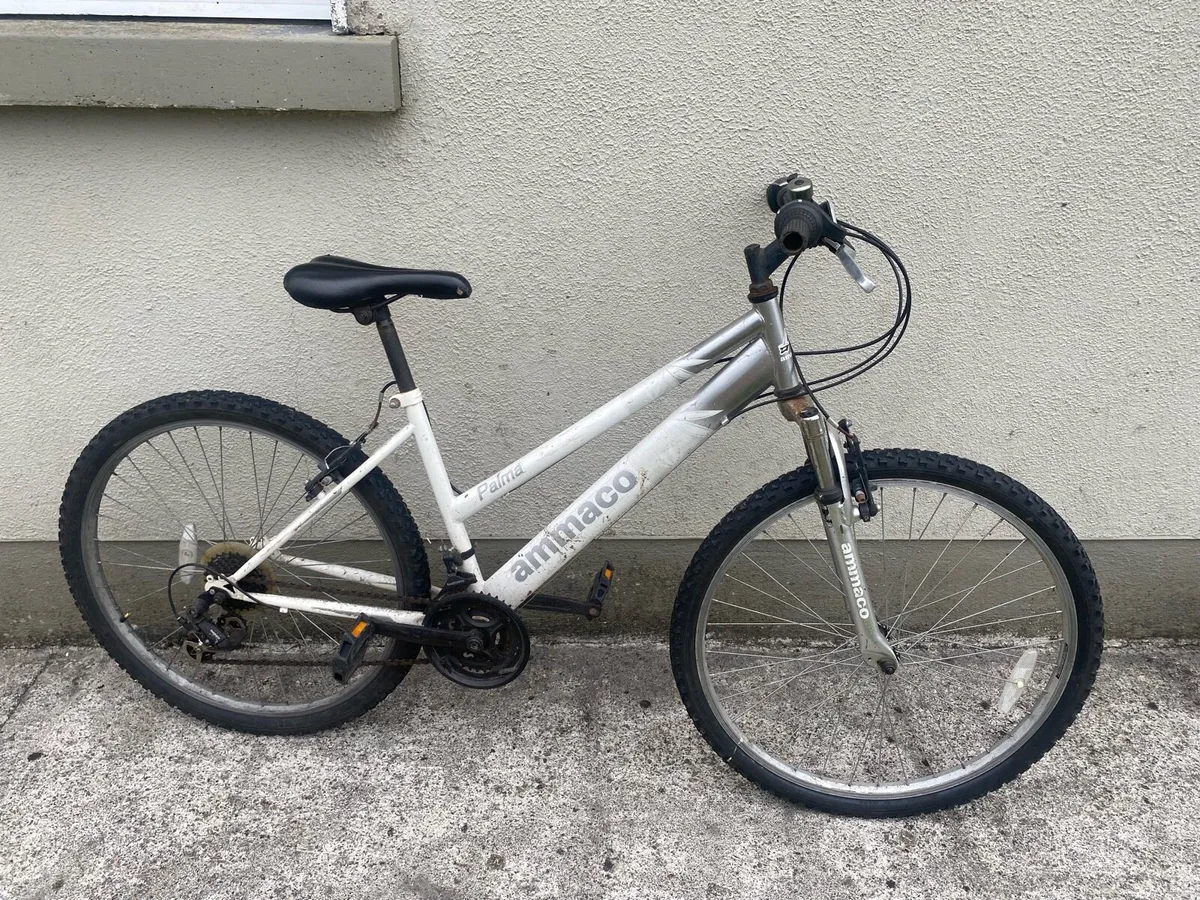 Ammaco Mountain Bike – White/Silver - Image 1