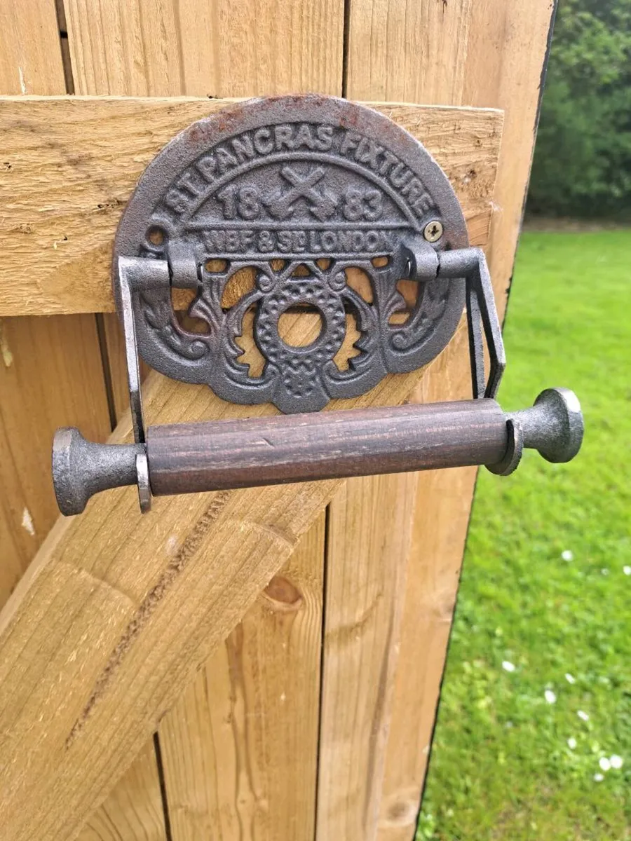 Old toilet rool holder - Image 1
