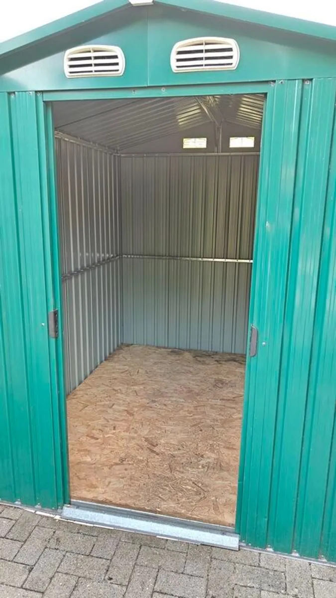 Second hand Steel Shed 6ft x 8ft - Image 4