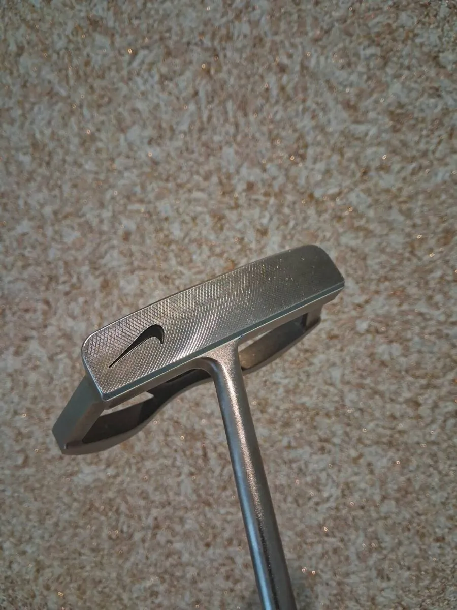 Nike Unitzed Putter. - Image 2