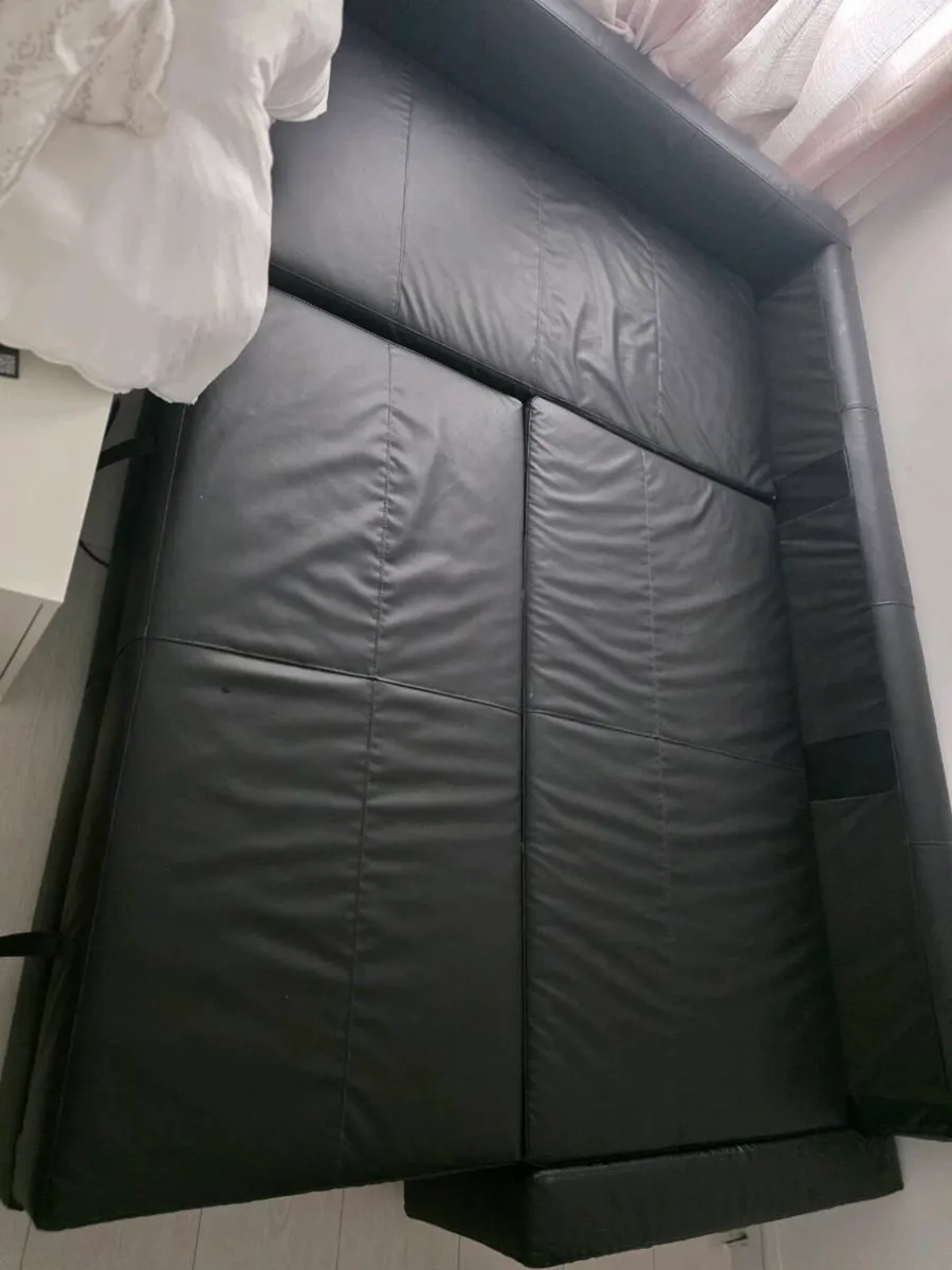 Sofa bed - Image 1