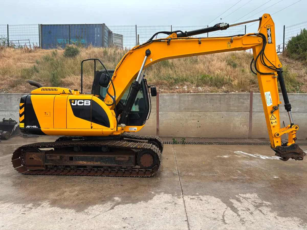 2014 JCB JS145LC T4  #NO VAT# - Image 1