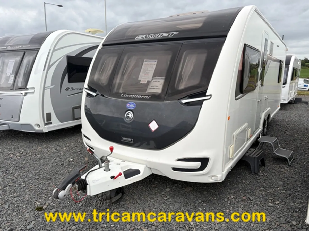 2018 Swift Conqueror 650/4, Twin Axle, Island Bed - Image 1