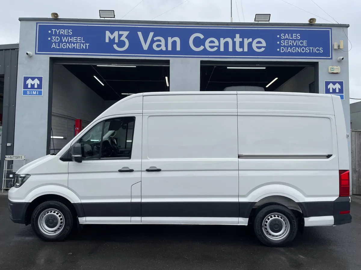 2022 VW CRAFTER  MWB 140HP MANUAL 6SPEED - Image 3