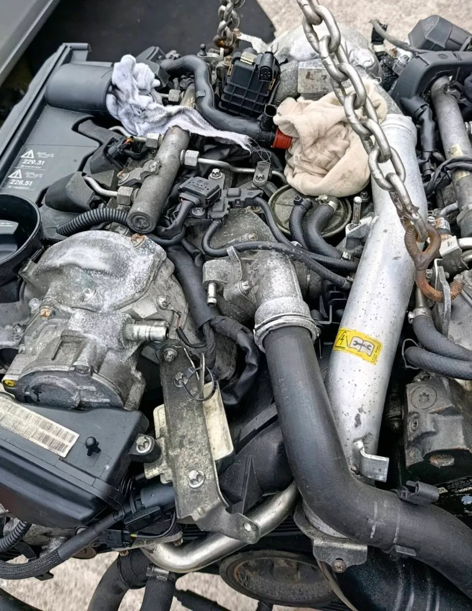 Mercedes CLS 320 complete engine for sale - Image 4