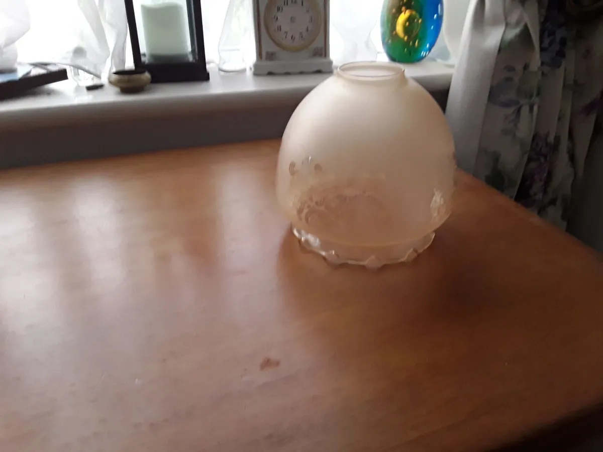 Vintage light Amber colour glass shade - Image 1