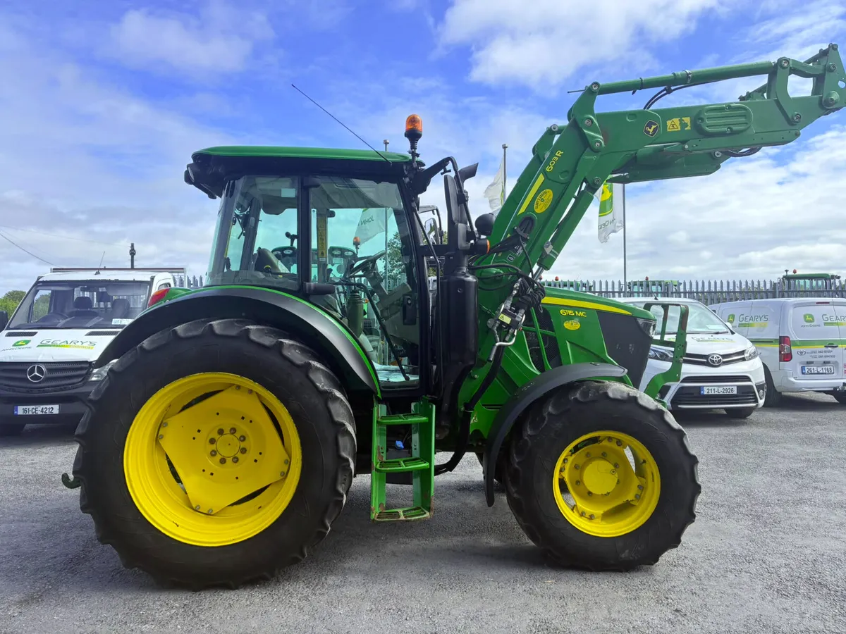 2019 John Deere 6115MC - Image 3