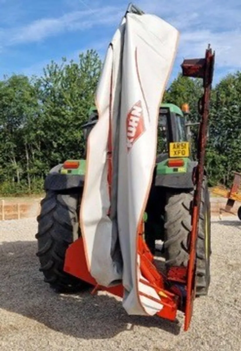 KUHN GMD 700 DISC MOWER, 9' - Image 4