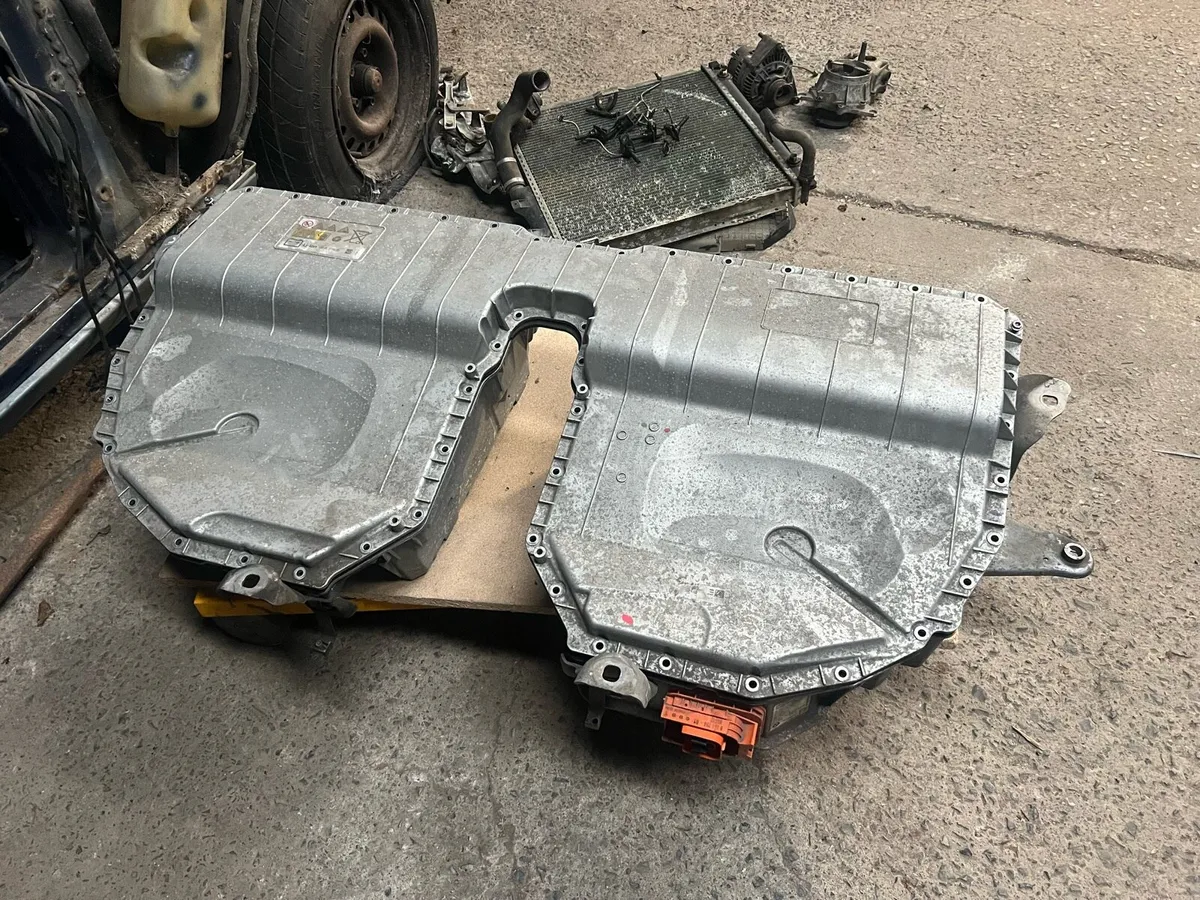 Bmw 330e g20 hv battery - Image 1
