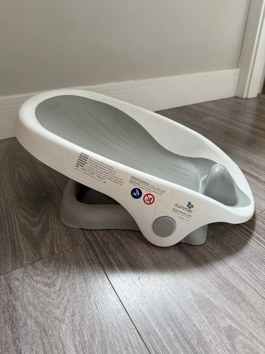 Baby Bath Seat - Image 1