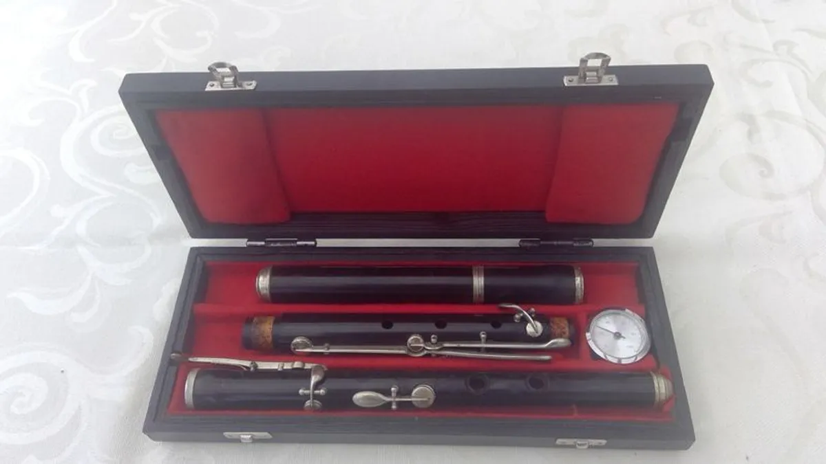 Traditional Flute - Image 1