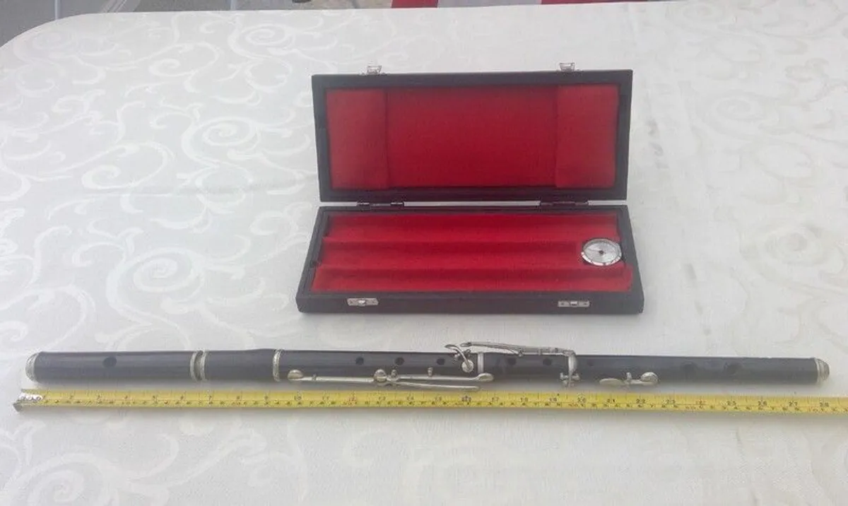 Traditional Flute - Image 2