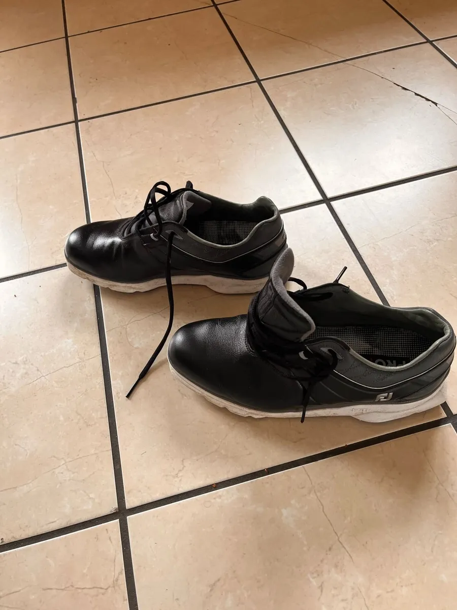 FootJoy Golf Shoes - Image 3