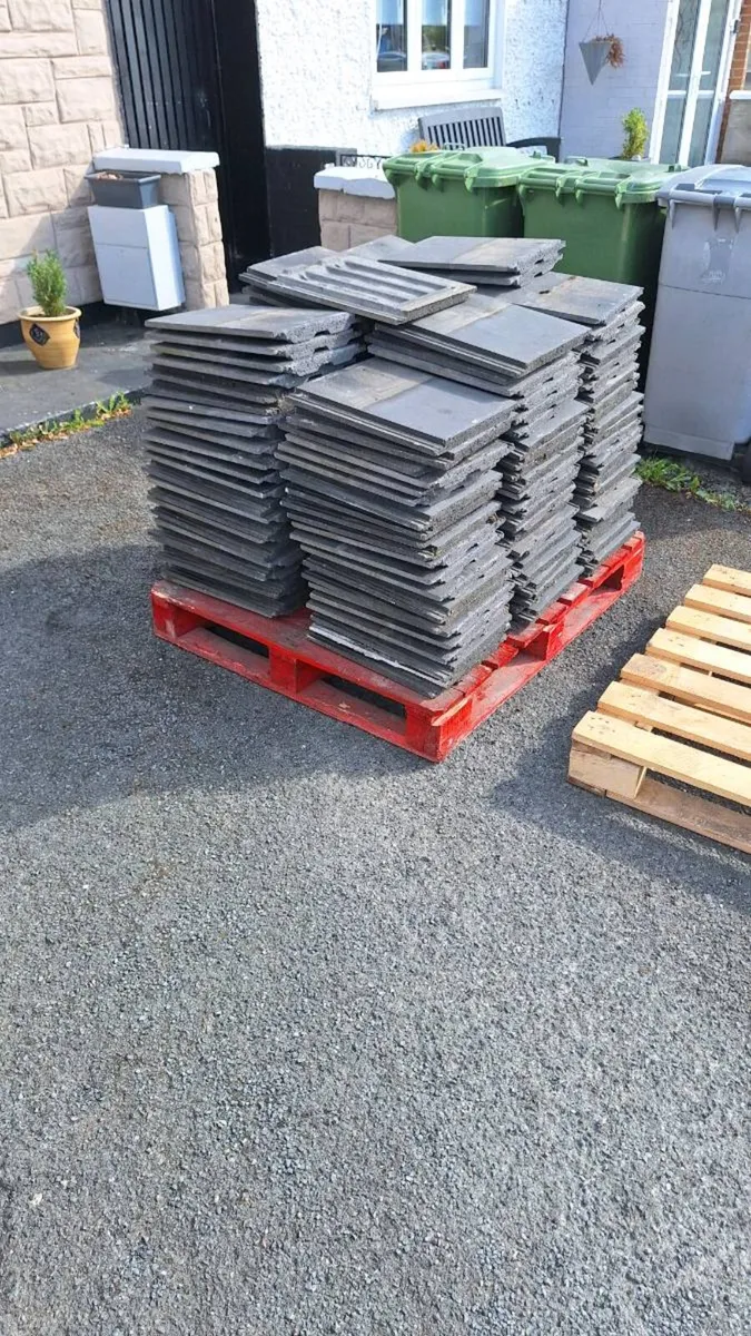 Free Roof tiles - Image 2