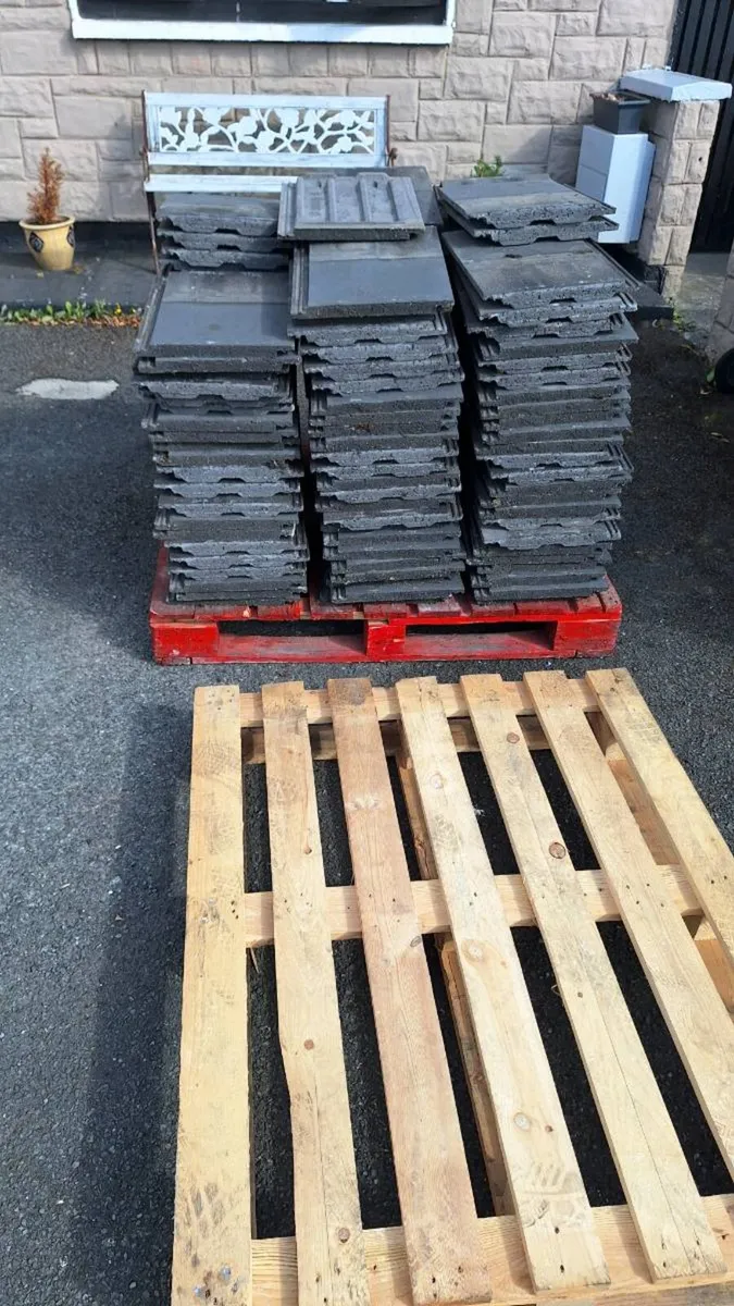 Free Roof tiles - Image 3