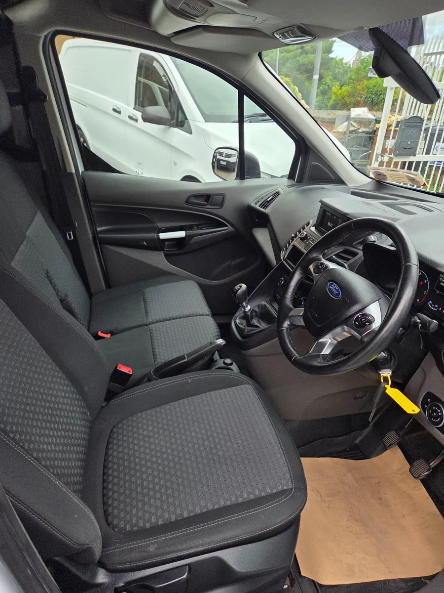 🔥23 FORD CONNECT LWB🔥 - Image 4