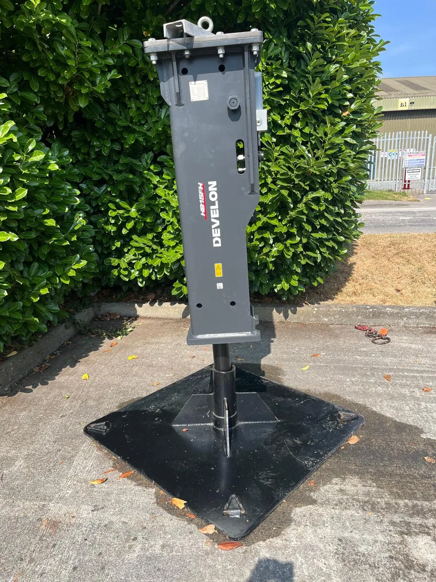 DEVELON HB15FH Rock Breaker for Excavators - Image 1
