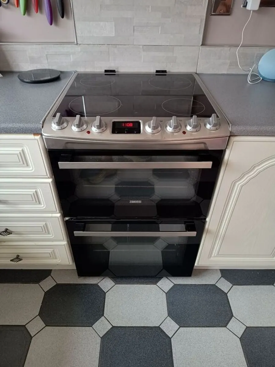 oven - Image 1