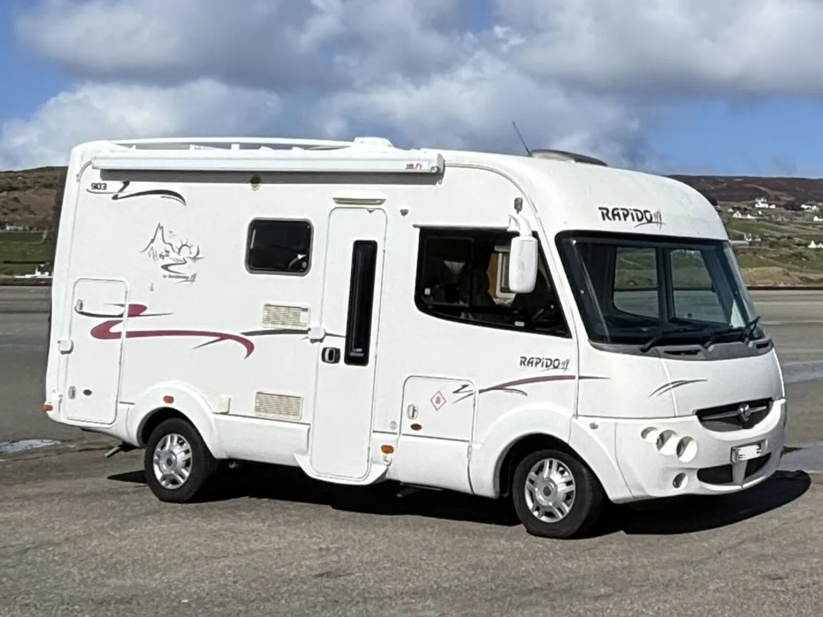 2010 Rapido 903 Motorhome - Image 3