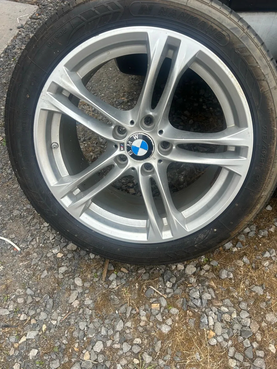 BMW msport alloys/Re advertised due to time waster - Image 2