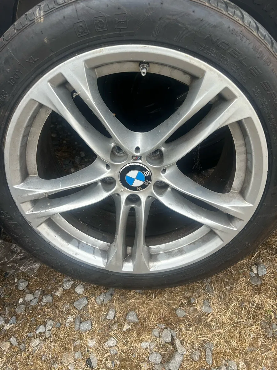 BMW msport alloys/Re advertised due to time waster - Image 3
