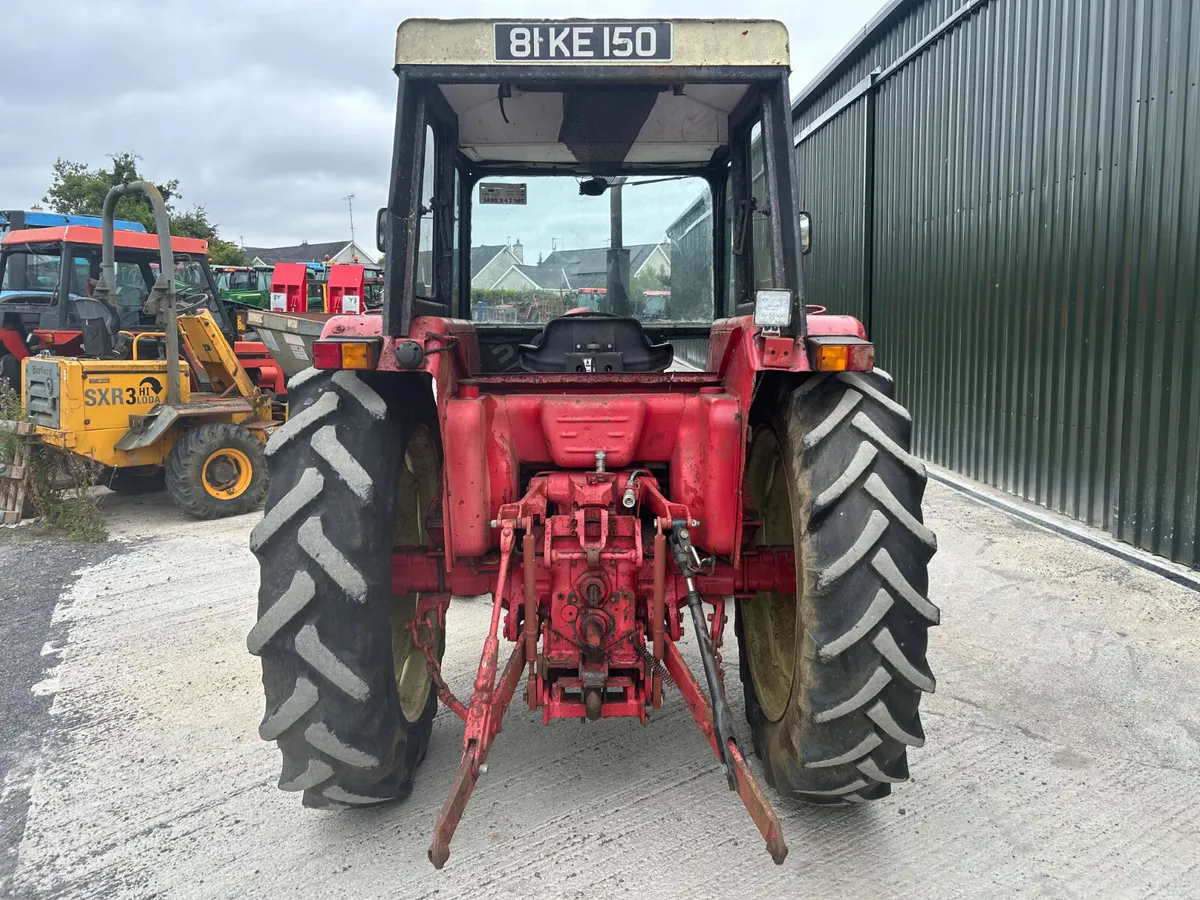 1981 International 784 2wd - Image 3