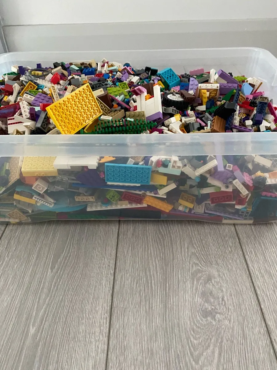 Assorted Lego - Image 1