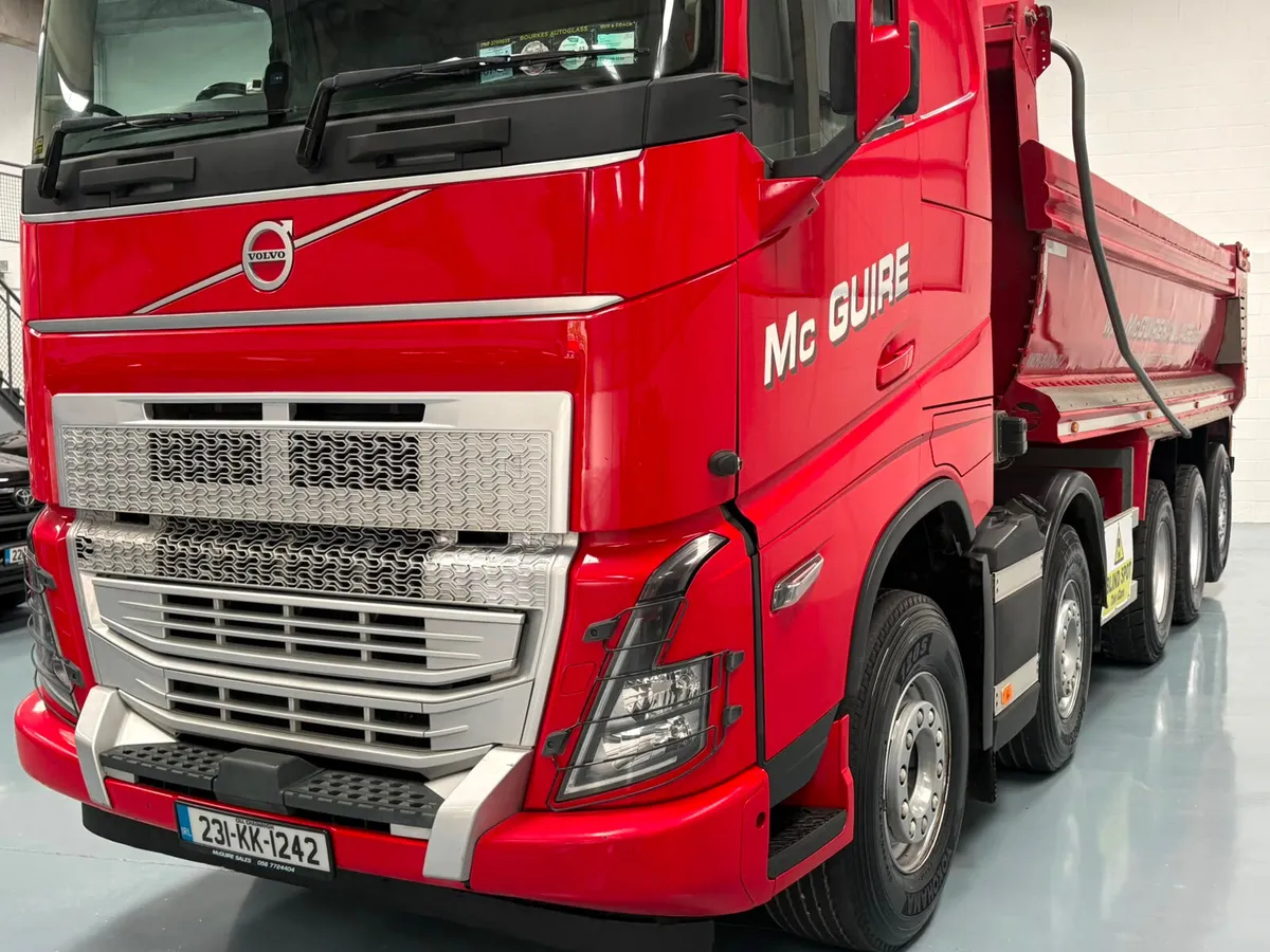 2023 Volvo FH 500 5 Axle - Image 4